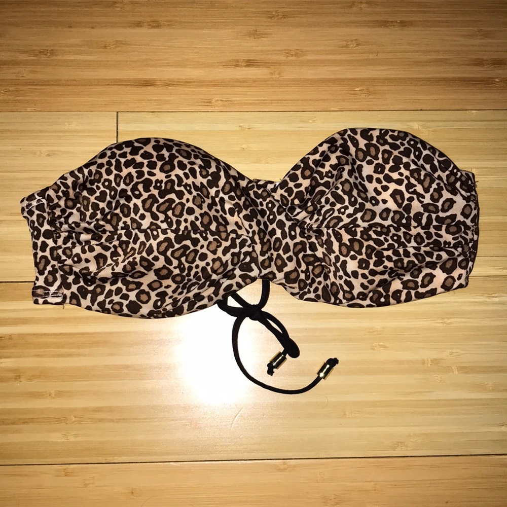 VS Cheetah Strapless Swimsuit Top